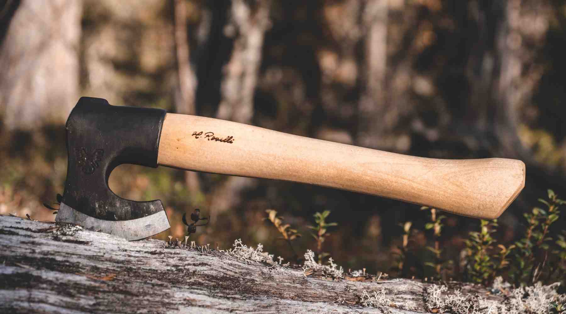 Roselli handmade Finnish outdoor axe with birch handle 