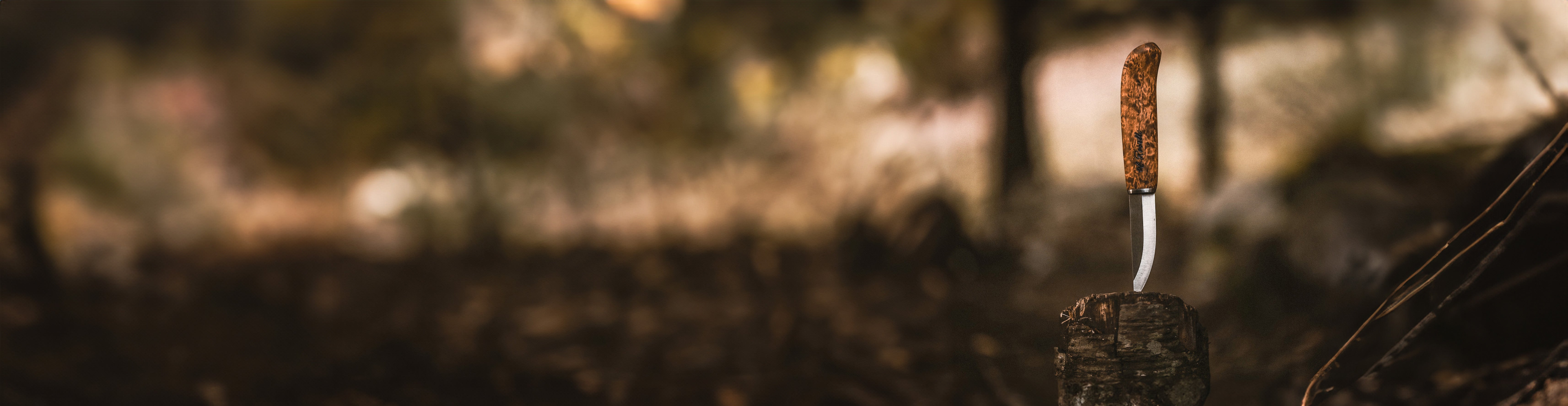 Outdoor Knives for Hunting, Fishing and Bushcraft | Roselli Finland