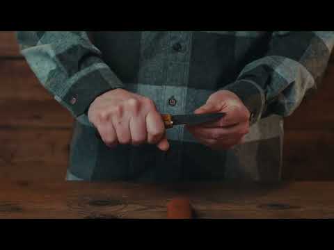 Roselli | Carpenter knife with UHC steel